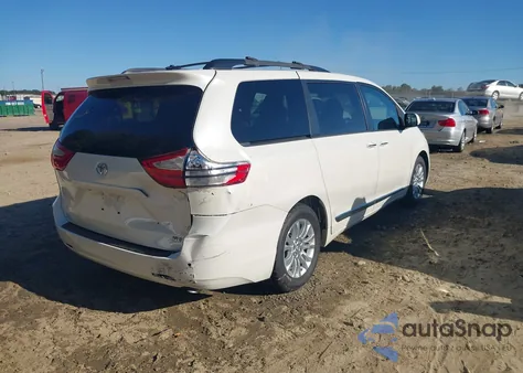 2017 Toyota Sienna Xle 8 Passenger z USA, uszkodzony, nr VIN 5TDYZ3DC9HS820021